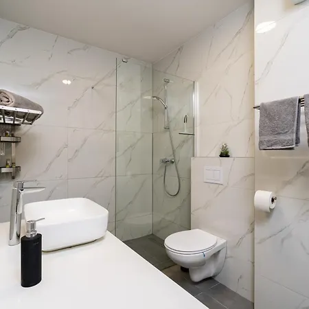 Dubrovnik Central Stay شقة *